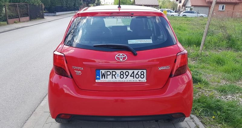 Toyota Yaris cena 39500 przebieg: 34000, rok produkcji 2015 z Proszowice małe 742